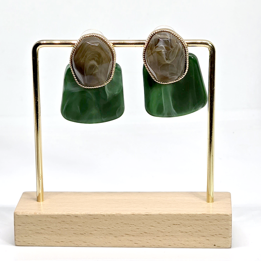Drop Earrings in Green Brown Gemstones